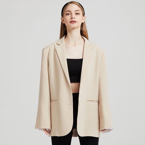 Storets Ava Oversized Blazer w/Contrast Cuff - Picture 2 of 16